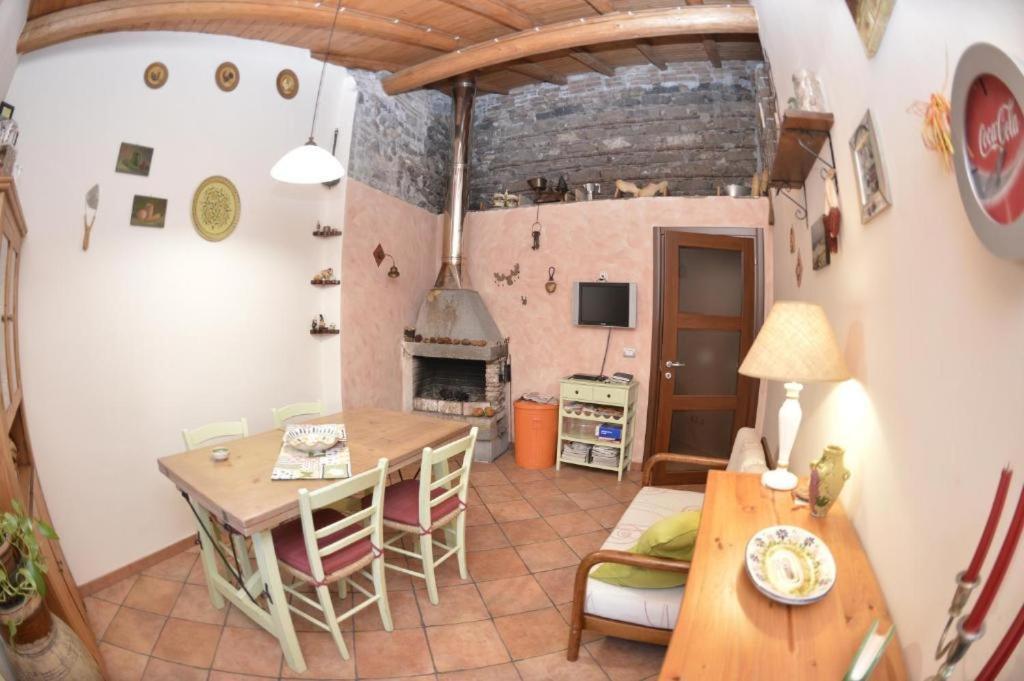 Bed and Breakfast Residenza Del Turista Катания Экстерьер фото