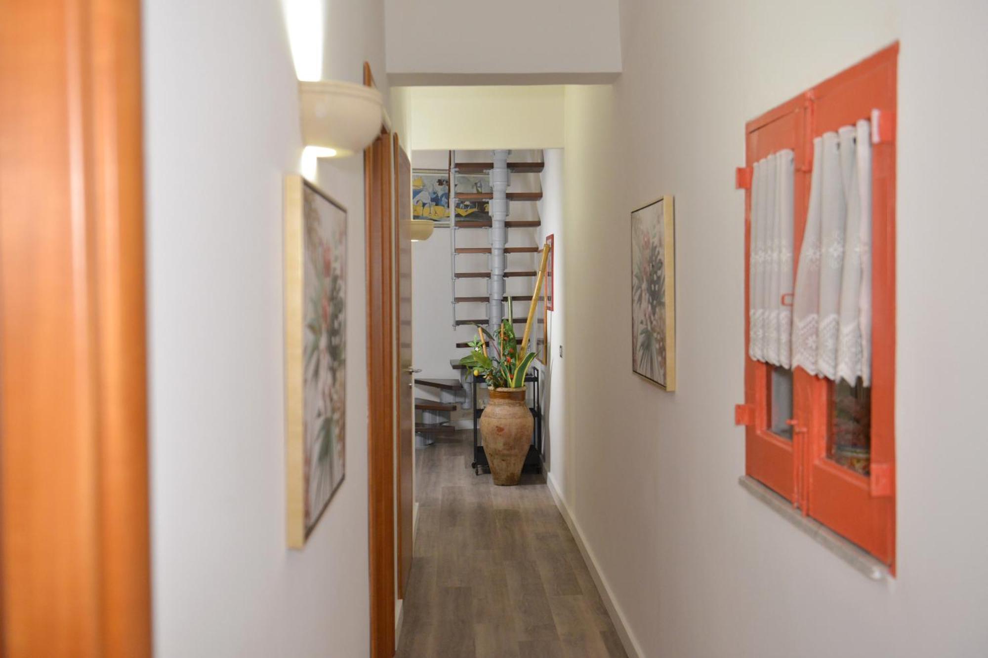 Bed and Breakfast Residenza Del Turista Катания Экстерьер фото